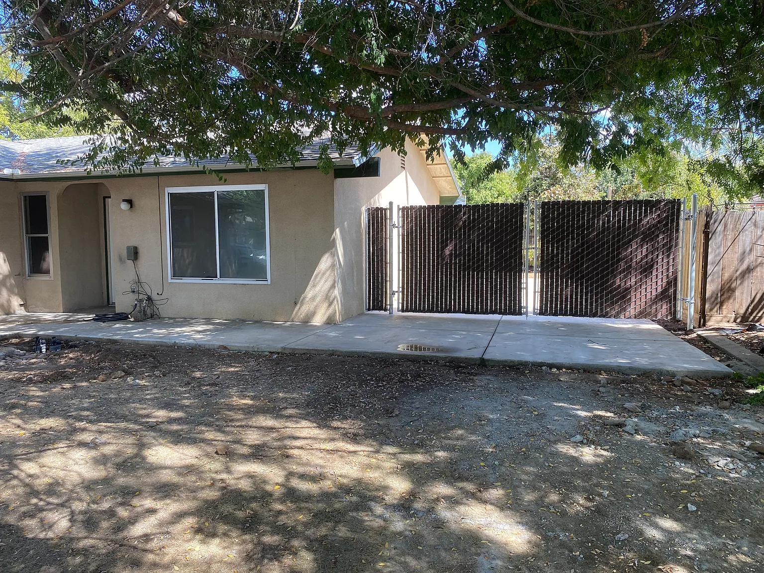 3 bed, 1028 sqft, $2,175 — Photo 2