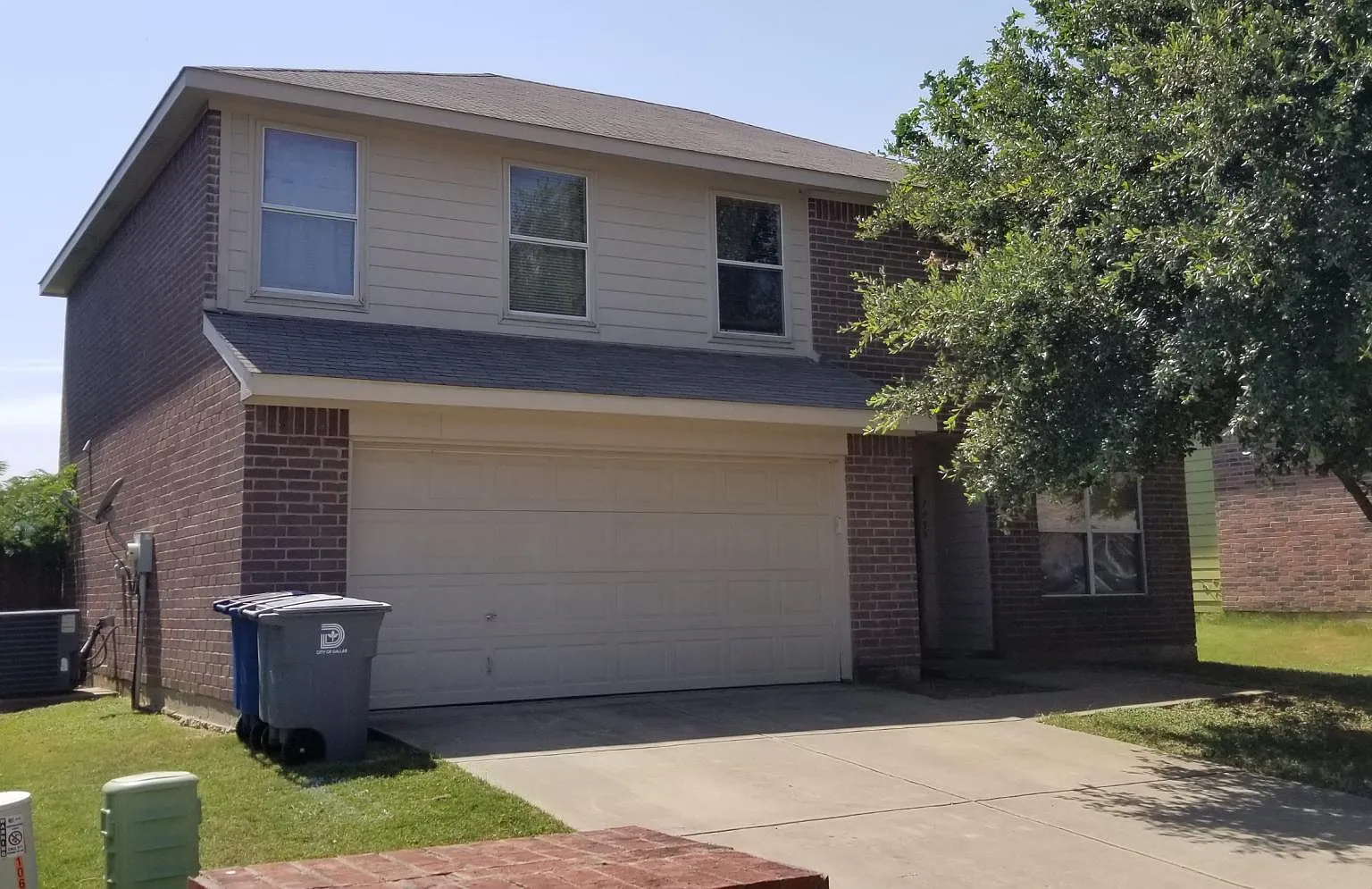 3 bed, 2.5 bath, 1740 sqft, $2,000 — Photo 1