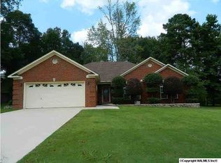 135 Preswick Pl, Huntsville, AL 35806