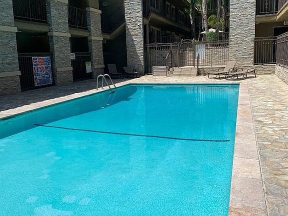 2nd image of 3220 Altura Ave APT 223