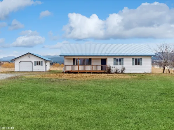 755 Lindsay Rd, Eureka, MT 59917