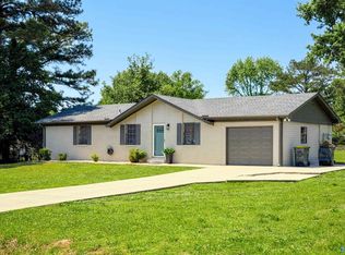 226 Cedar St, Decatur, AL 35603