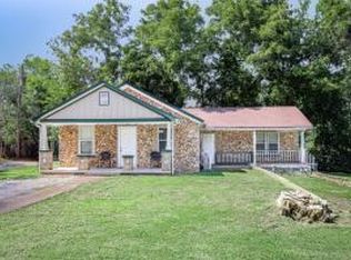 7035 Norvell St, Harrison, AR 72601