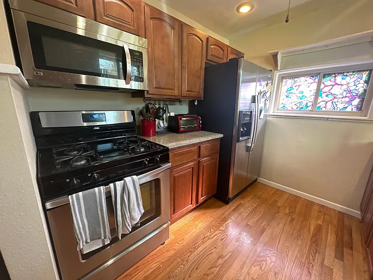 1314 W Gill Pl — Photo 6
