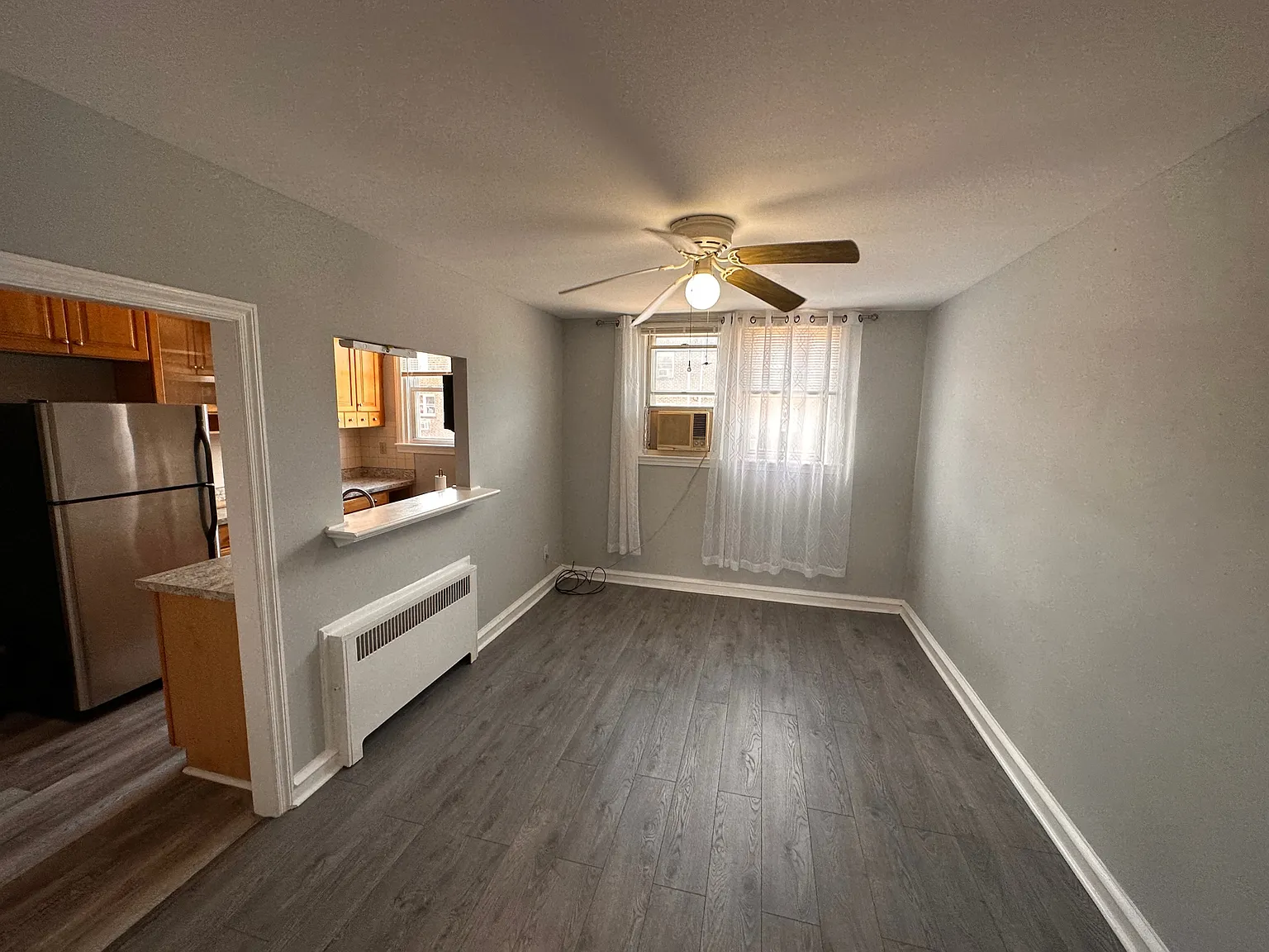 3 bed, 1.5 bath, 1174 sqft, $1,700 — Photo 4