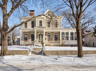 96 Virginia St, Saint Paul, MN 55102