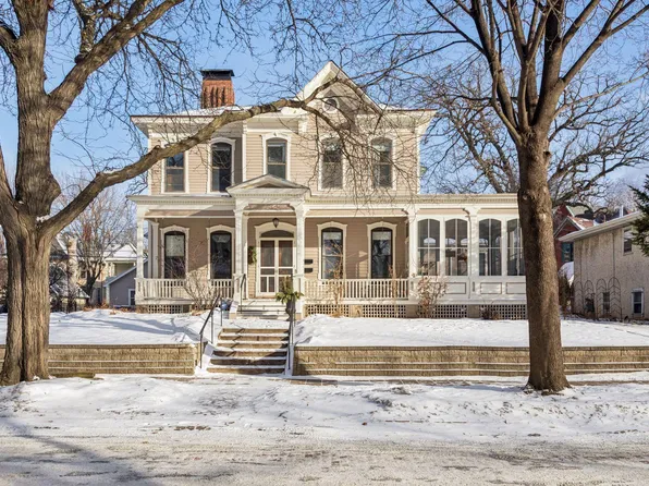 96 Virginia St, Saint Paul, MN 55102