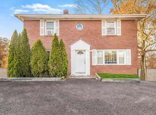 35 N Evarts Ave, Elmsford, NY 10523