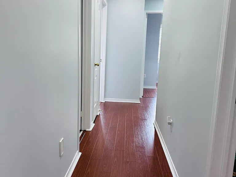 122 Hollingsworth Cir — Photo 25