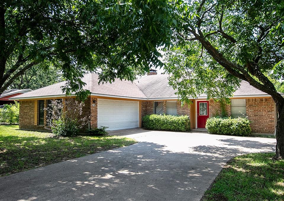 1st image of 100 Pollyanna Dr