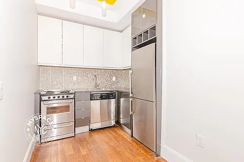 1625 Putnam Ave #3K Photo 1