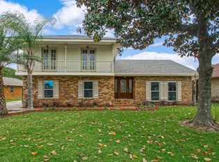 1109 Orchid Dr, Harvey, LA 70058