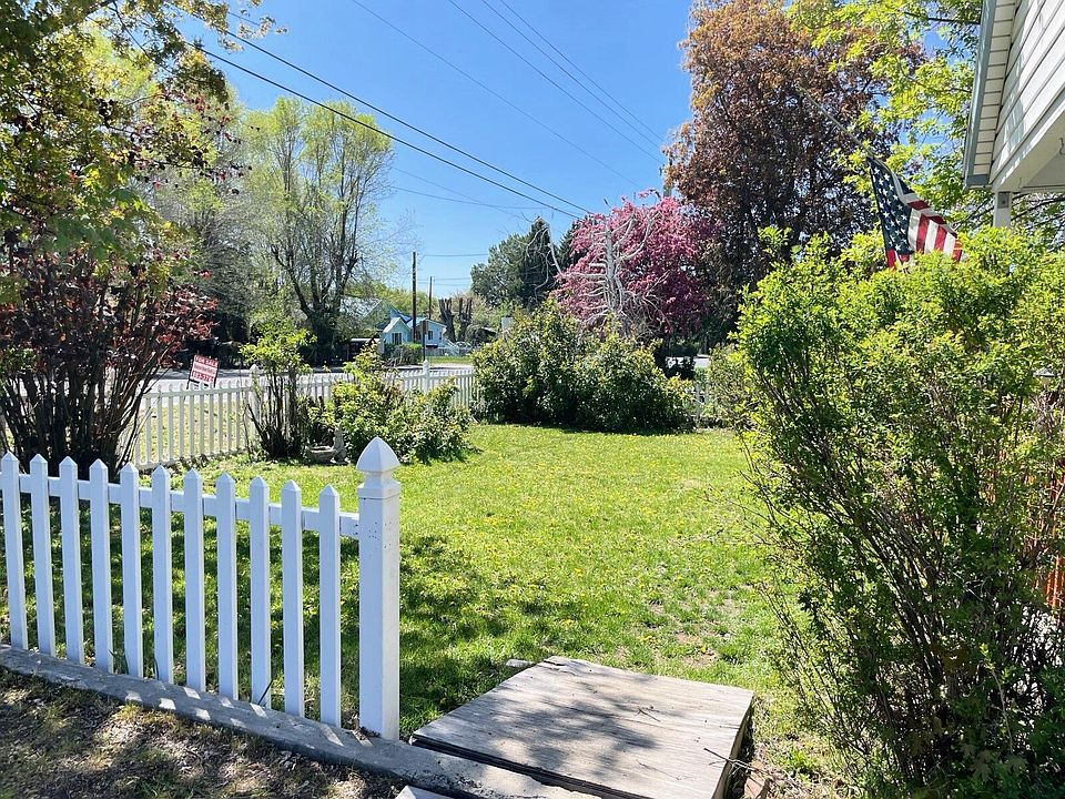 4847 Shasta Way, Klamath Falls, OR 97603 | Zillow