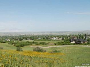 688 Oakridge Dr, Tooele, UT 84074