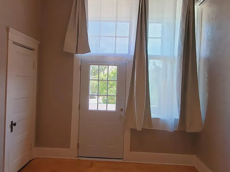 310 Center Ave #205 — Photo 17