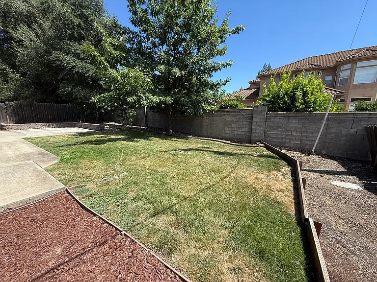 4316 Illinois Ave — Photo 5