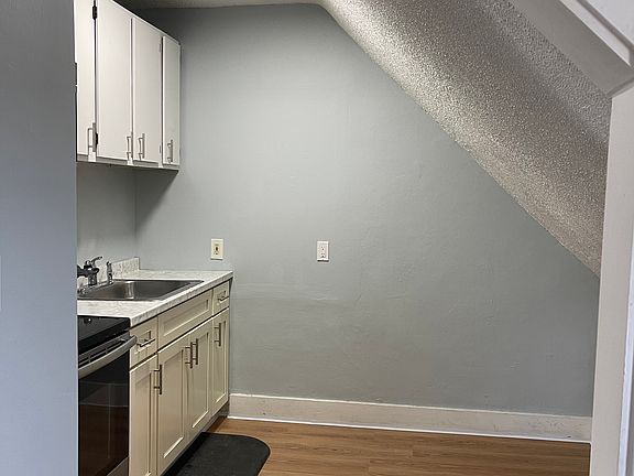 4th image of 31 John Street # Fl 3rd