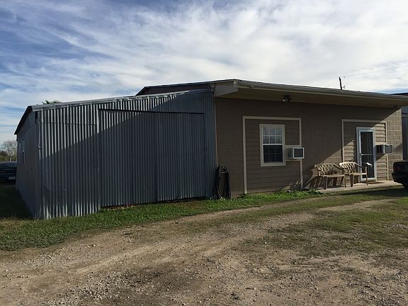 4th image of 5415 S Highway 35