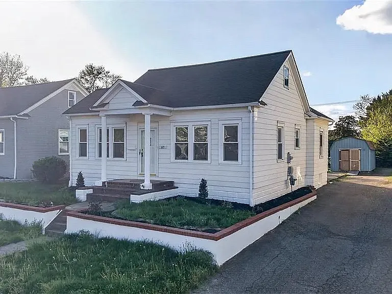 615 W 13th St — Photo 1