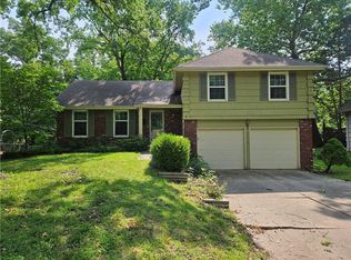 10313 Lamar Ave, Overland Park, KS 66207