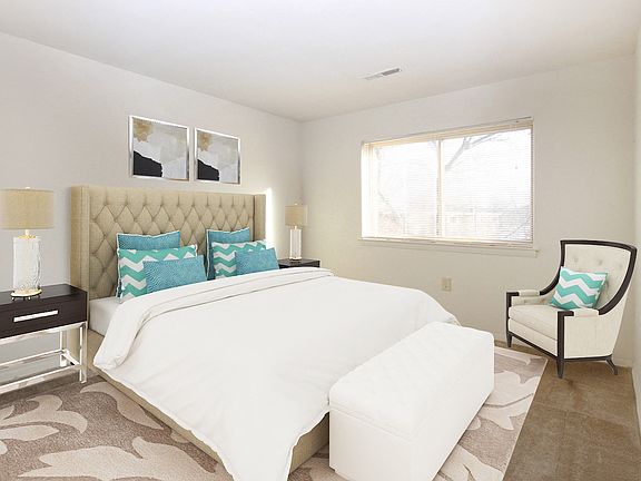 4th image of 469 Glen Mar Rd #450-B4