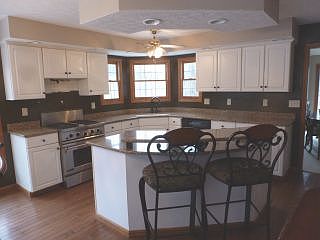 4th image of 50390 Hemingway Dr