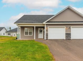 35 Aidan St, Charlottetown, PE C1E3P9