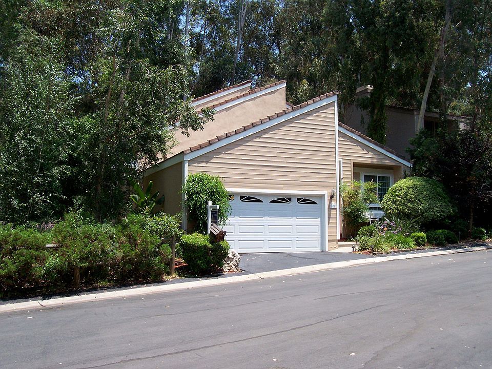 End of quiet cul de sac