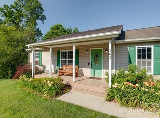 162 Martin Branch Rd, Leicester, NC 28748