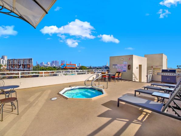 10910 Wellworth Ave APT 201