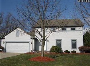 6390 Tara Dr, Poland, OH