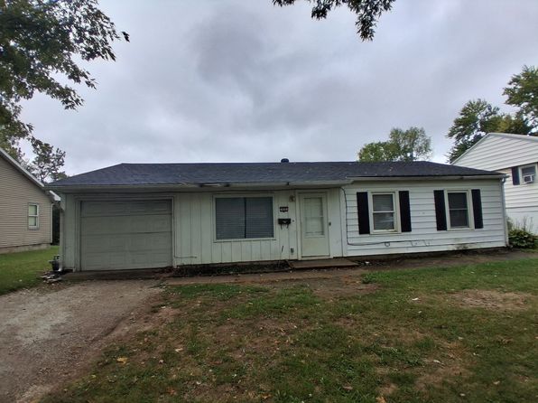 908 Knollcrest Dr