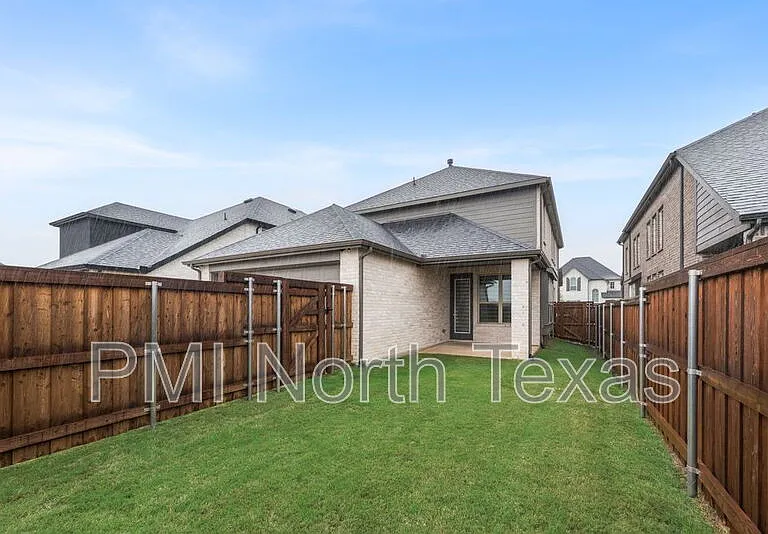 3926 Stars St — Photo 22