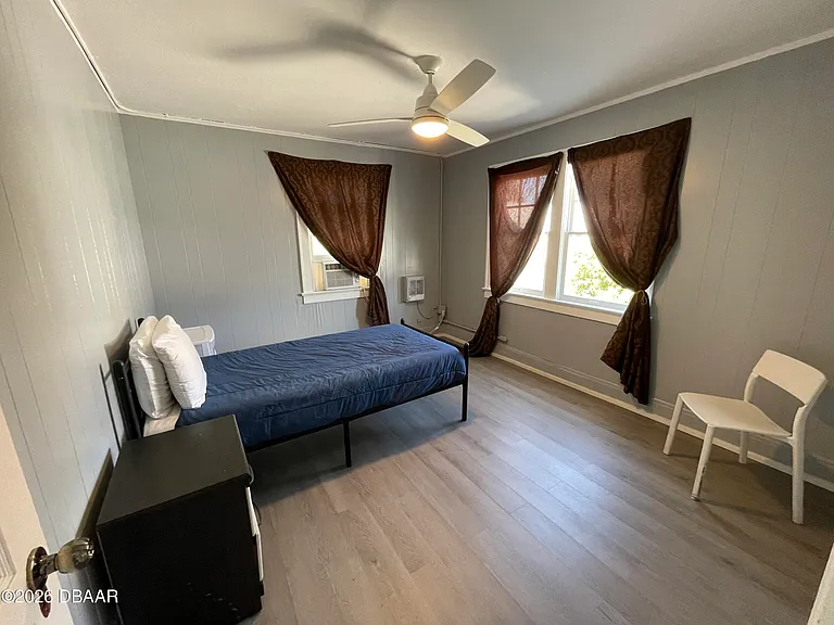411 N Oleander Ave #5 — Photo 15