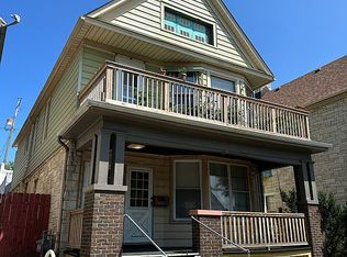 2358 S 9th St, Milwaukee, WI 53215