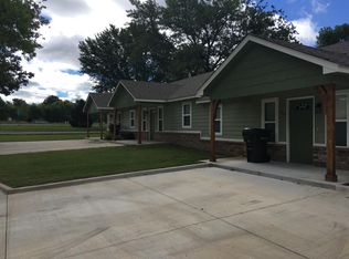 211 Inola St #211, Claremore, OK 74017