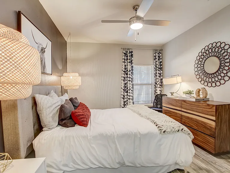 Oasis at Plum Creek Apartments — Photo 31