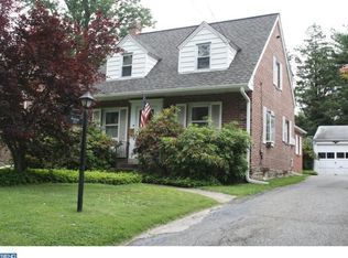 321 Sandy Bank Rd, Media, PA 19063