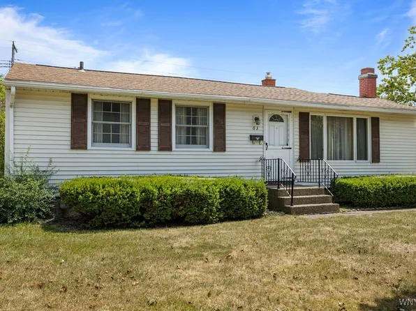 63 Princeton Ct, Cheektowaga, NY 14225