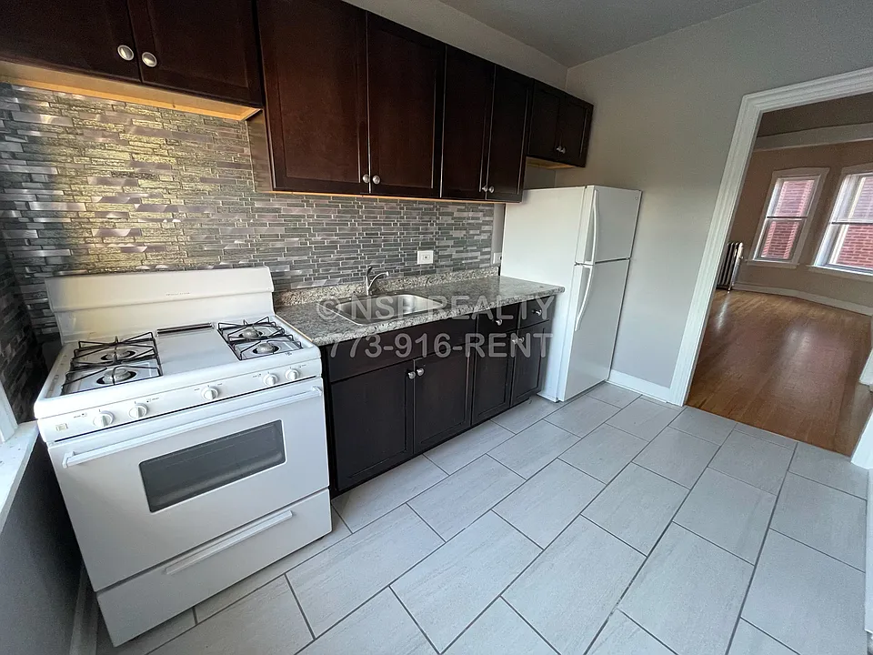 4029.5 W Melrose St #1W