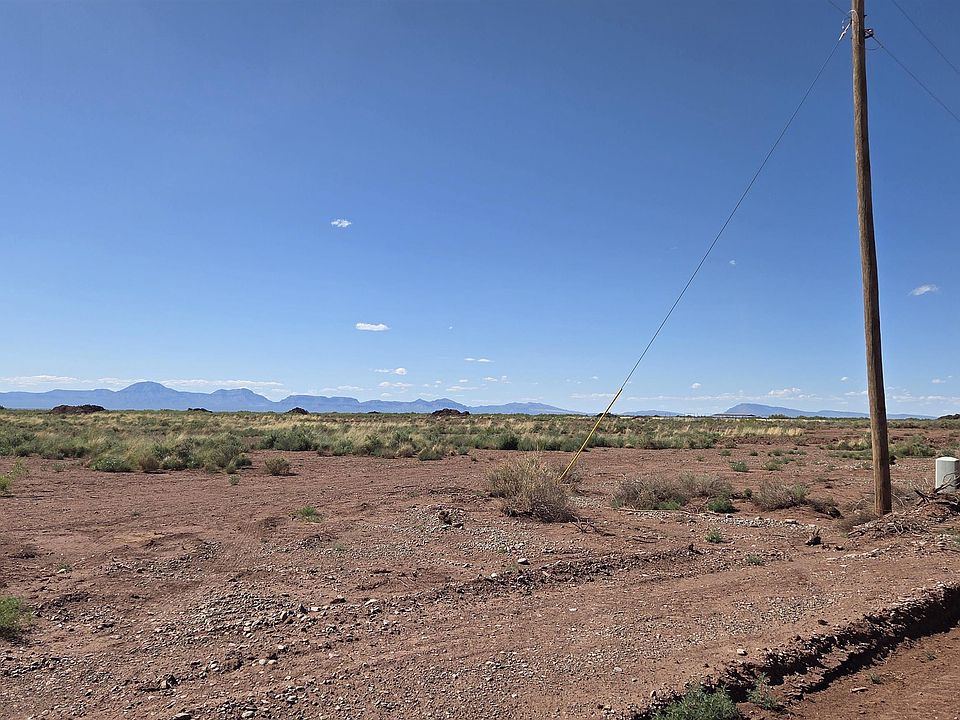 2nd image of 5 Hurshel White Rd