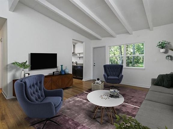 4th image of 3145 Westmart Ln #0