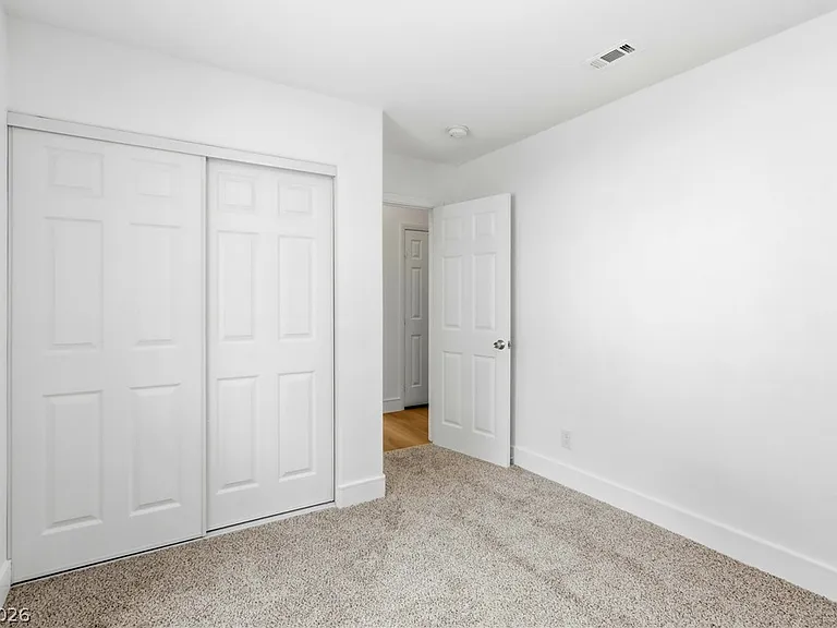 4818 Carefree Dr — Photo 24
