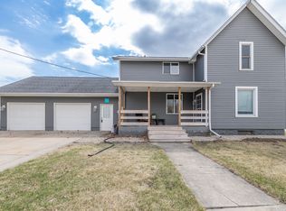116 W Main St, Kirkland, IL