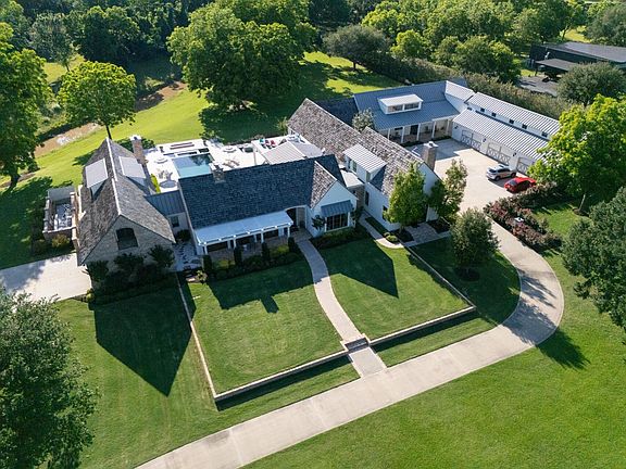 2nd image of 5233 James Ln