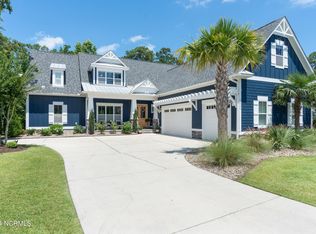5621 Channel Walk Ln, Wilmington, NC 28409