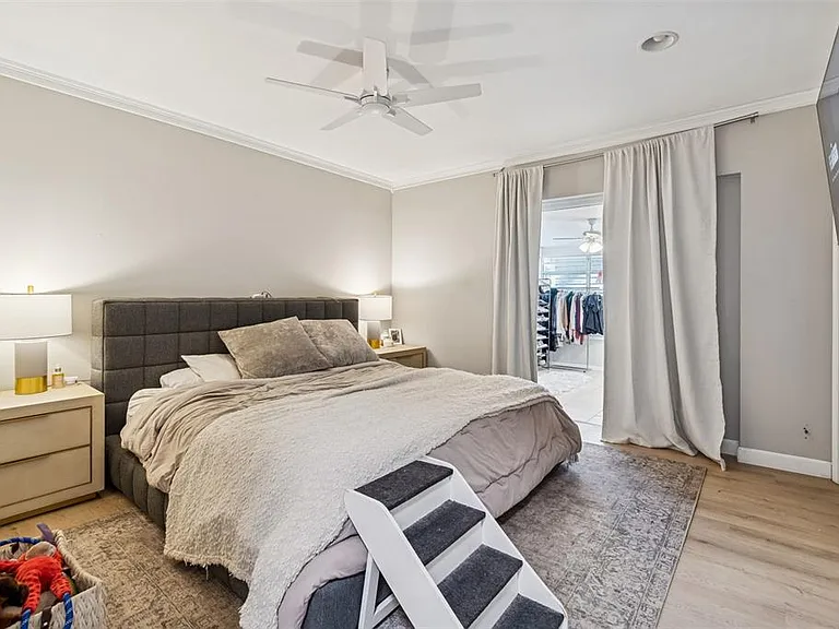 2302 S Arrawana Ave — Photo 46