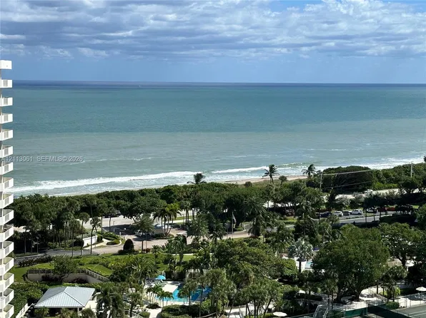 4201 N Ocean Blvd APT 1804, Boca Raton, FL 33431