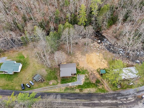 5th image of 23146 Taylor Valley Rd