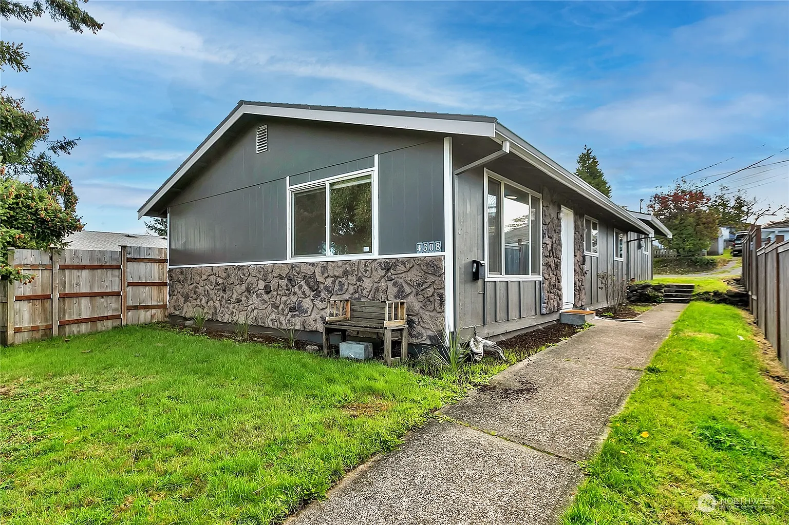 4308 S 7th Street photo 1